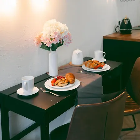 شقة Close-urban Chic - Cozy - Praga - Zabkowska A وارسو